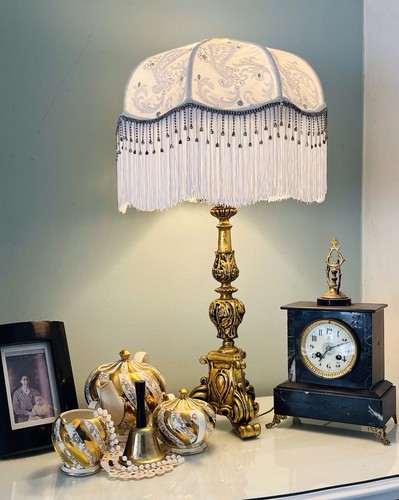 Victorian traditional downton - victorian,