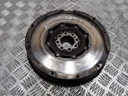 2015 toyota avensis flywheel - 2015,