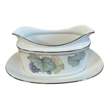 Noritake Grape Arbor 4008 -