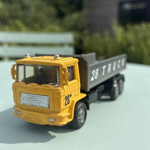 Vintage 1980s volvo - 1980s, f12