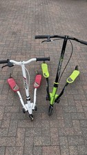 Pair Of Sporter Wiggle Flicker Scissor Scooters