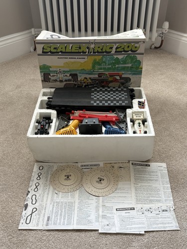 Vintage 1970s scalextric - vintage,