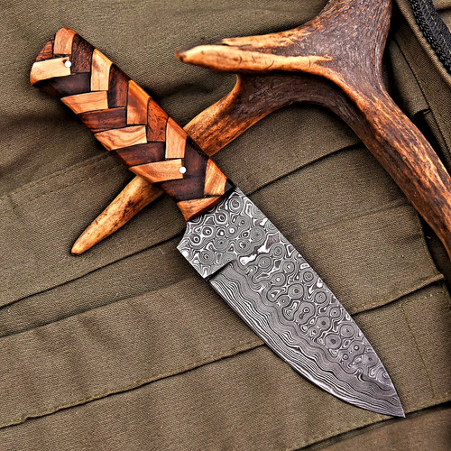 Custom hand made hunting - hand, knife