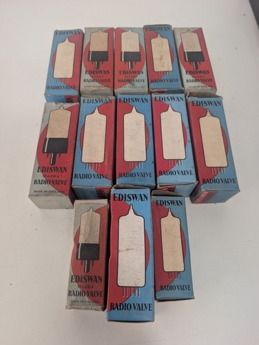 Vintage radio valves vacuum - radio,