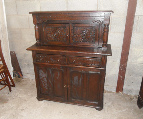 Vintage court dresser - , side