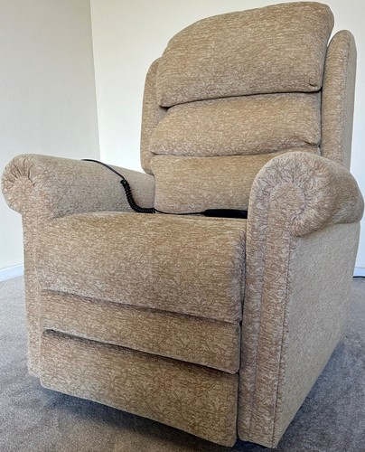 Pride electric riser - riser, recliner