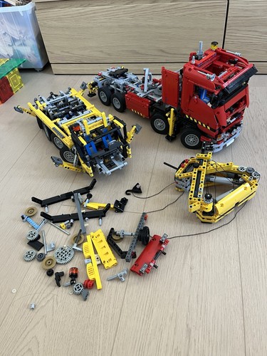 Lego technic crane - crane, truck