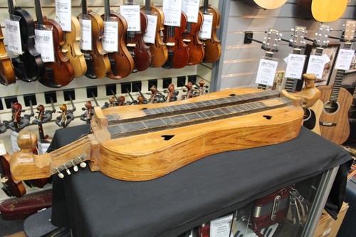 Courting dulcimer - courting,