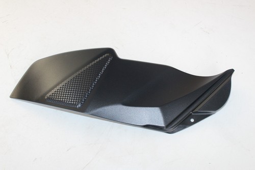 Left tank fairing suzuki - left,