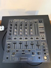 Pioneer DJM 600 mixer