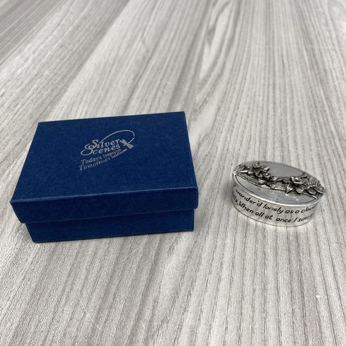 Vintage silver scenes oval - silver,