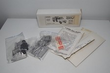 B75 1:48 WHITE METAL KIT SMITH
