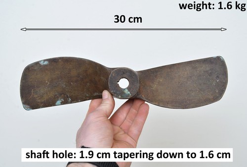 Used boat propeller 8 - boat,