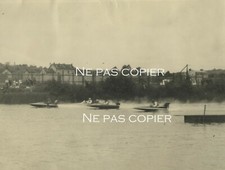 Motor navigation circa - , 1950