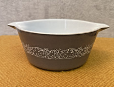 Vintage 1964 JAJ Pyrex