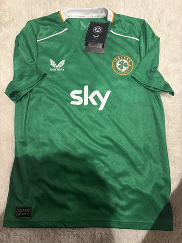 Ireland football shirt genuine - ireland,