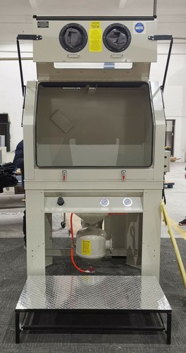 Sand blast cabinet - sand,