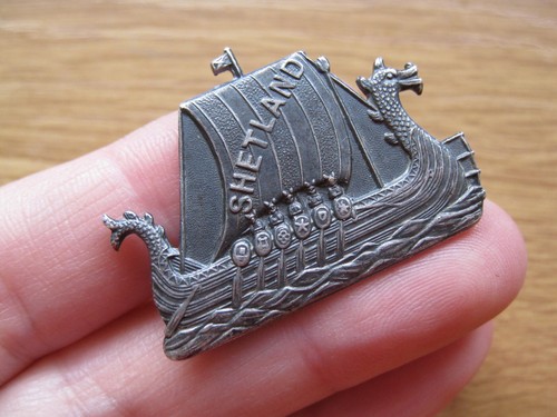 Vintage silver tone shetland - vintage, silver-tone
