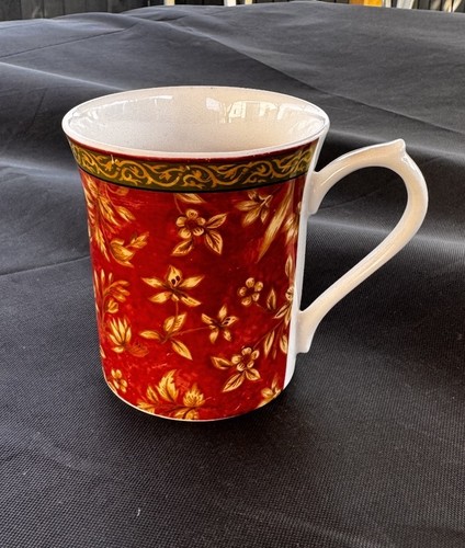 Queen fine bone china mug - queen's,