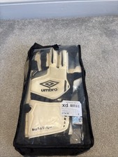 Umbro Pro Shot Goalkeeper