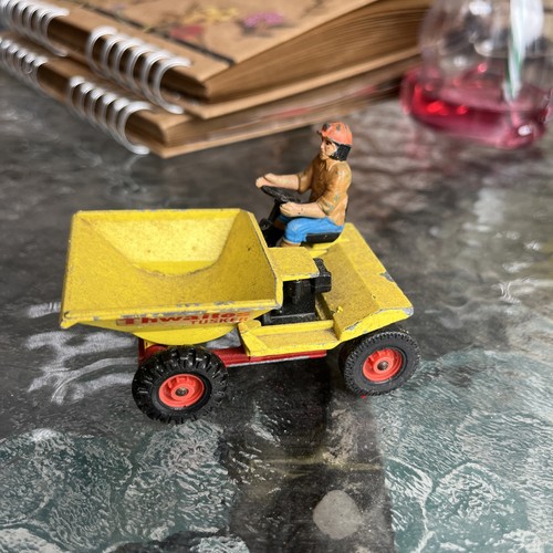 Corgi thwaites tusker dumper - corgi,
