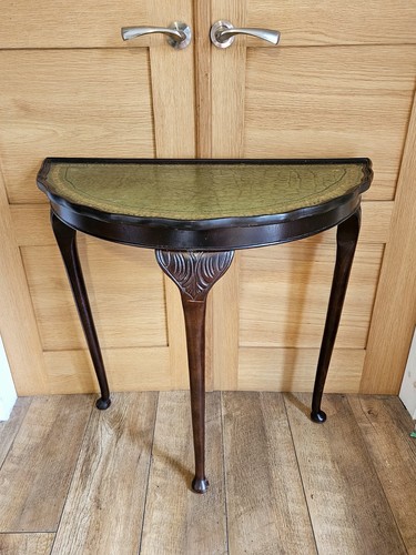 Queen anne style - queen,
