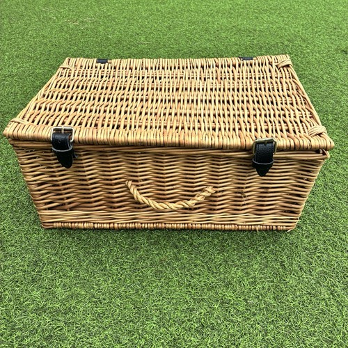 Wicker picnic hamper - wicker,