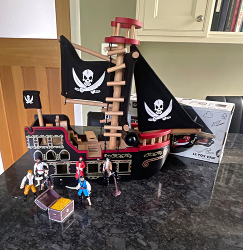 Toy van wooden pirate - van, ship