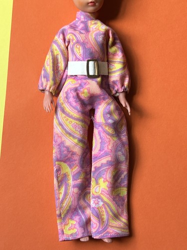 Vintage 1970s sindy doll - 💛,