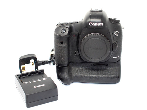 Canon eos mark iii - eos,