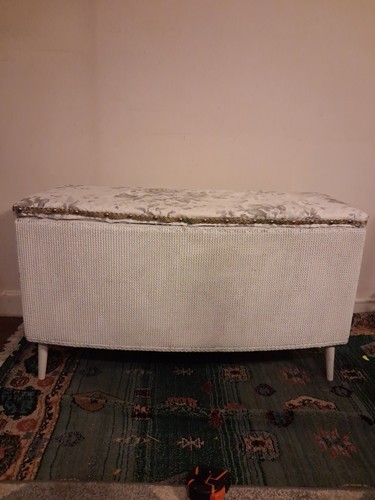 Vintage retro lloyd loom style - lloyd,
