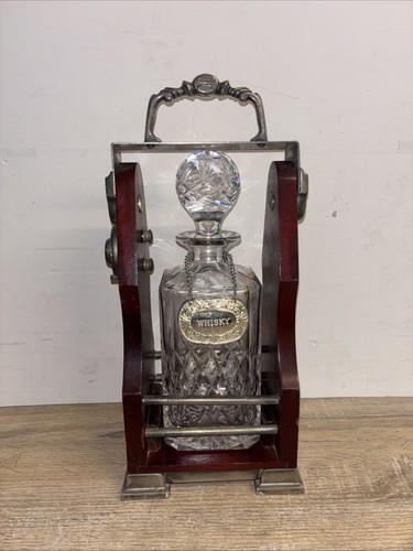 Crystal whisky decanter - whisky,