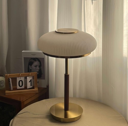 Bauhaus lamp mcm - bauhaus,