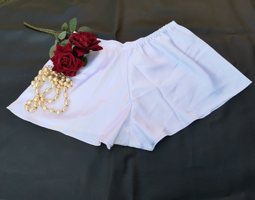 White ladys french knickers - white,