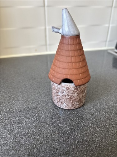 Frank berry pottery oast - berry,