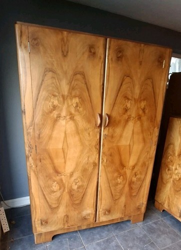 Good quality art deco figured - quality,