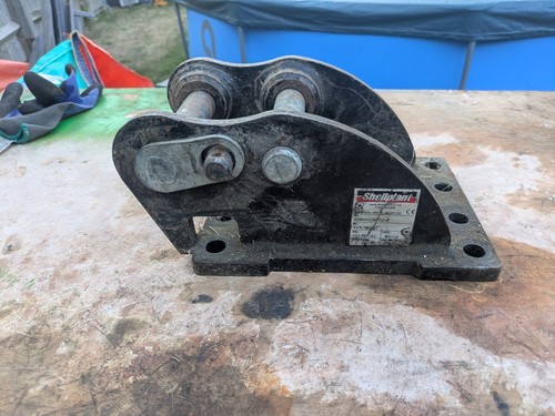 Epiroc sb102 breaker top - sb102,