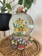 Vintage Musical Snow Globe
