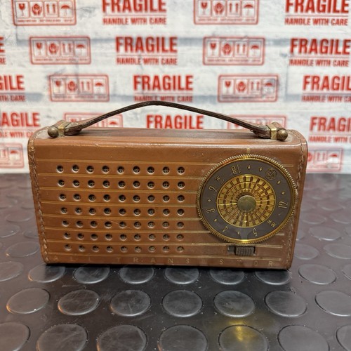 Vintage transistor radio - vintage,