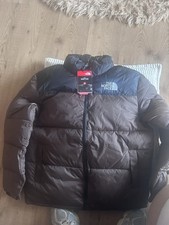 Men’s Northface Nuptse 700