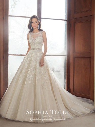 Sophia tolli carson line - sophia,