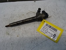 INJECTOR VW Golf VII Variant (AUVV) Combi 1.6 TDI 16V (CLHA) 2014 04L130277AJ