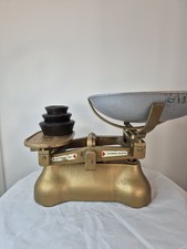 Vintage Metal Kitchen Scales & Weights Made In England Birmingham W & T Avery