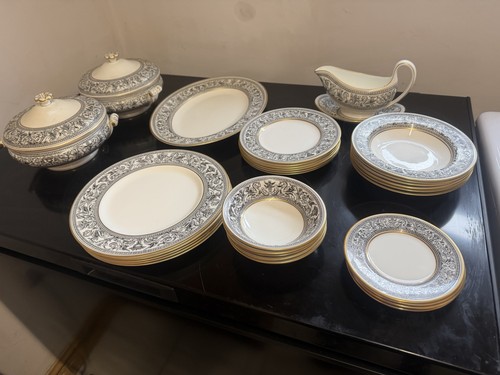 Wedgwood florentine black - wedgwood, &