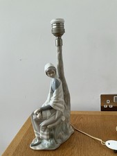 LLadro Table Light Young Girl