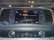 VAUXHALL VIVARO AUDIO & SAT
