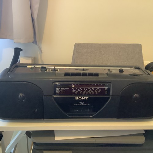 Sony cfs 201l band radio - 4,