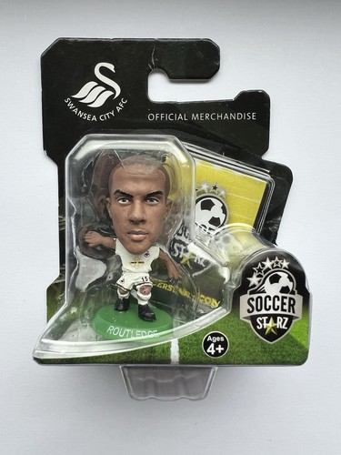 Soccerstarz football figure - football,