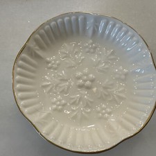VINTAGE AYNSLEY FINE BONE CHINA CAMELIA PATTERN CANDY DISH/BOWL MADE IN ENGLAND