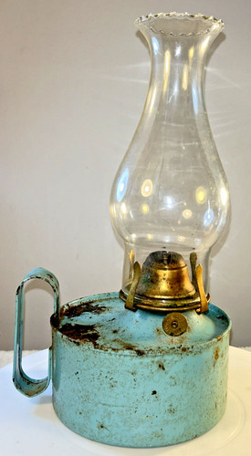 Paraffin oil lamp metal - metal, font